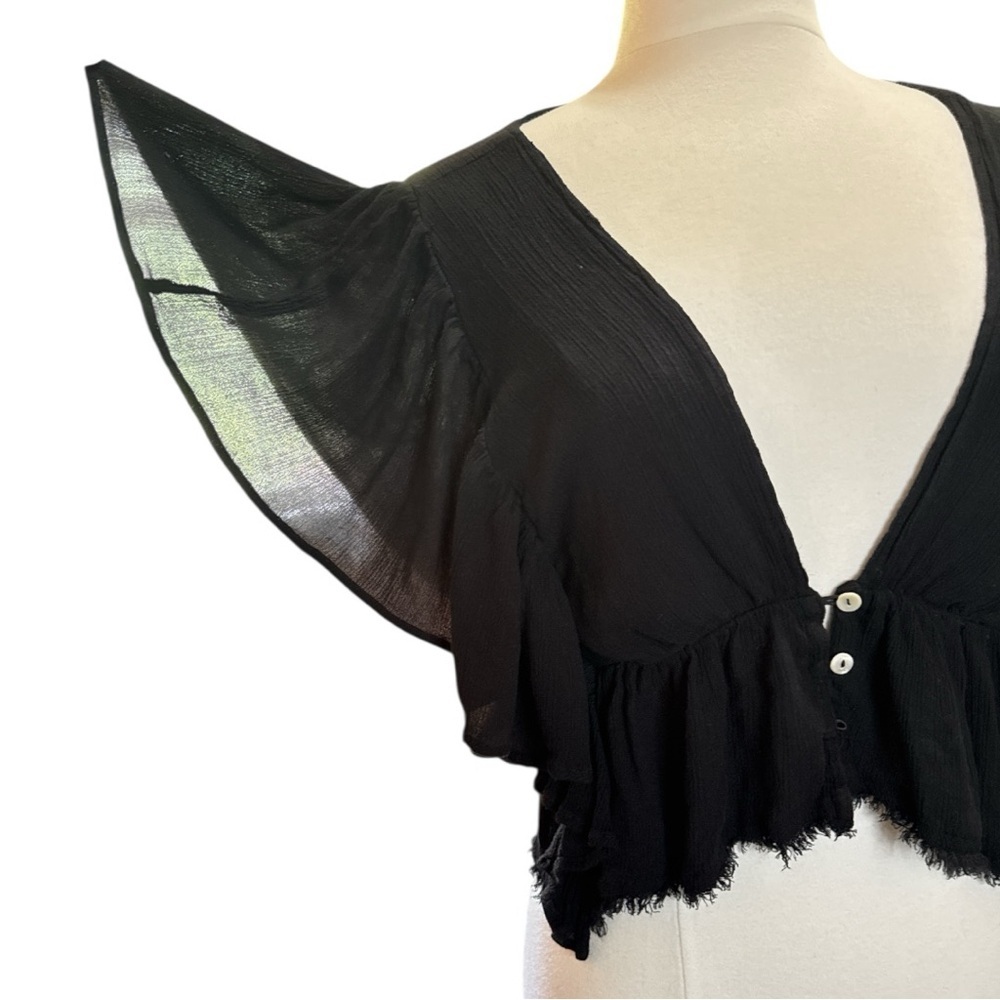 Free People Black Flutter Sleeve Crop Blouse - Picture 5 of 8